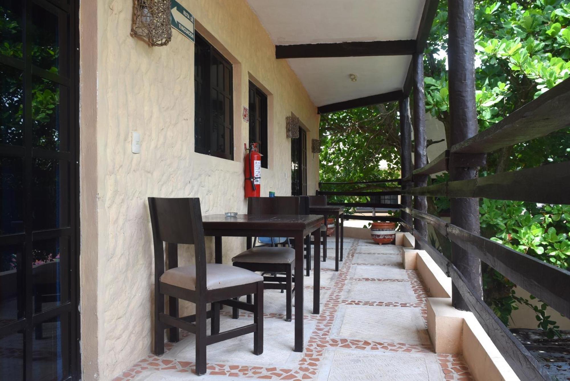 Hotel Casa El Moro Puerto Morelos Exterior foto